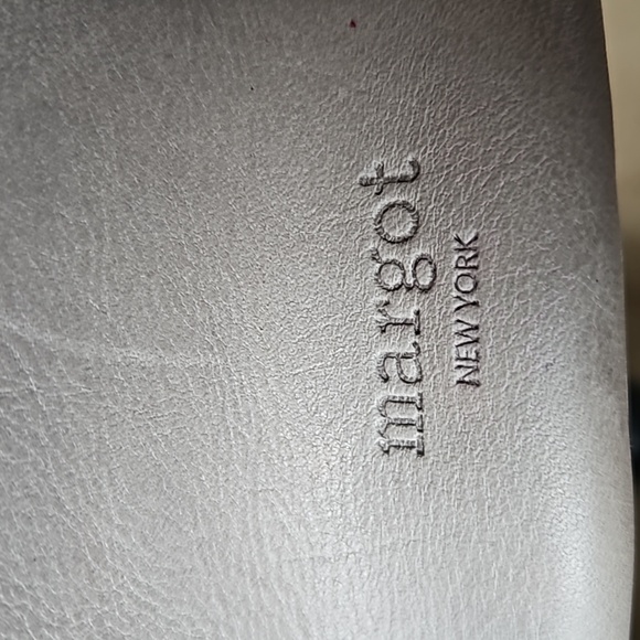 margot New York Leather Bucket Crossbody with Basket Weave - Picture 6 of 7